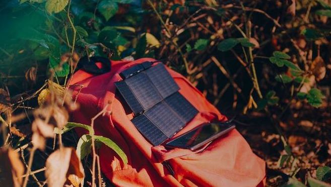 Solar Mobile Charger